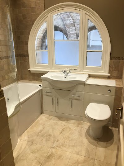 bathroom-cleaning